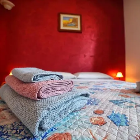 Maxpensione Bed & Breakfast