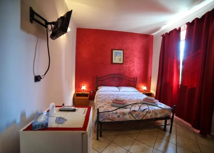 住宿加早餐酒店 Maxpensione 莫尔恰诺迪莱乌卡