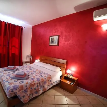 فندق مبيت وإفطار Maxpensione 3*