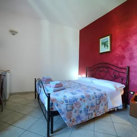 Maxpensione 3* Morciano di Leuca