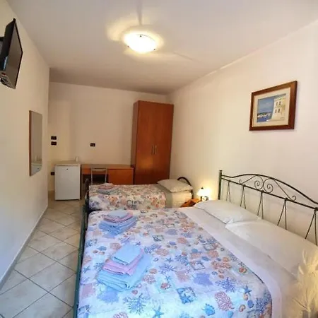 Couette-café Maxpensione 3*