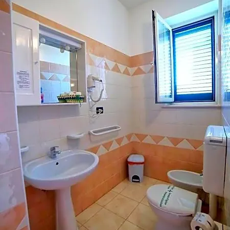 Bed & Breakfast Maxpensione Morciano di Leuca