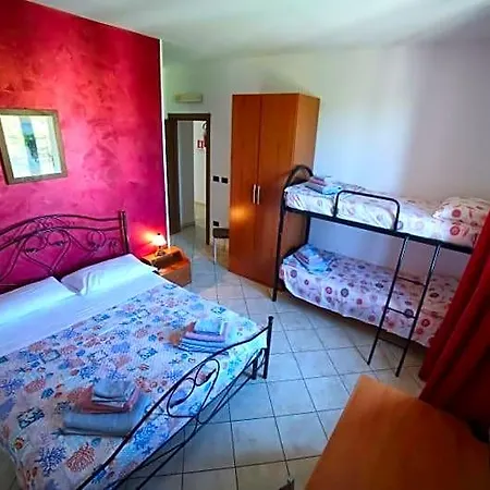 Maxpensione Bed & Breakfast 3*