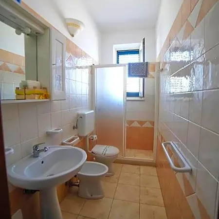 Maxpensione Bed & Breakfast